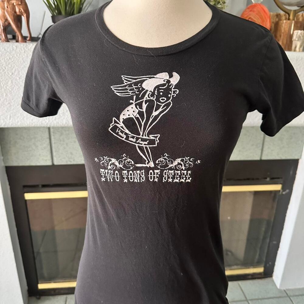 Black t shirt on a mannequin